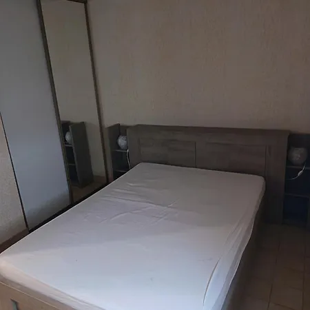 Grand 2 Pieces, Proche Frejus