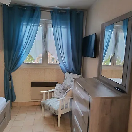 Grand 2 Pièces, Proche Appartement